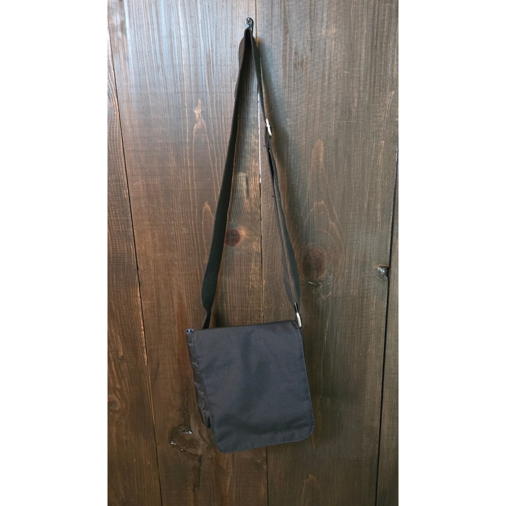 Duluth Trading Co Black Nylon Crossbody Messenger‎ Bag Organizer Travel Pouch